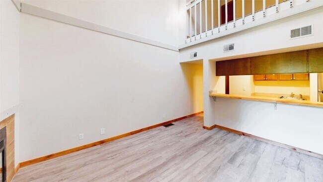 Foto del edificio - Long Term Rental- Mountainside Condos E339