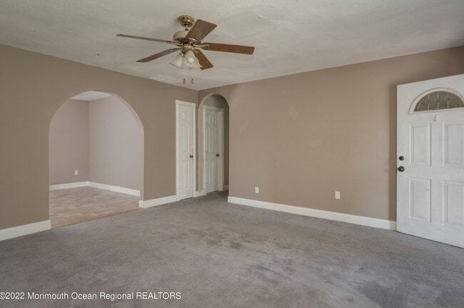 Foto del edificio - 126 Jefferson Ln