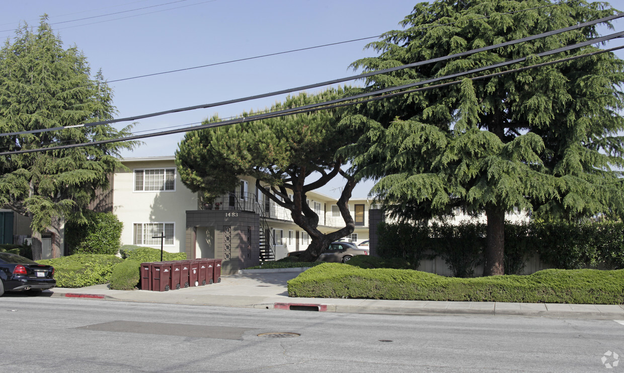 Primary Photo - 1483 150th Ave