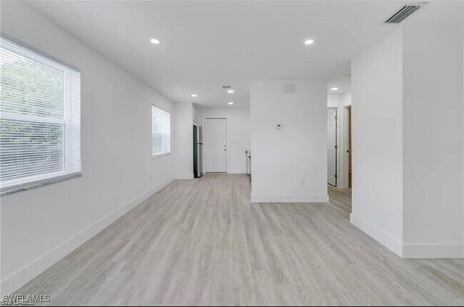 Foto del edificio - 4415 Thomasson Ln