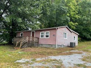 Primary Photo - 2421 Blue Bend Rd