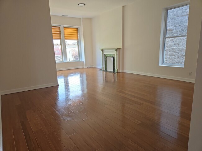 Foto del edificio - 2427 W Arthington St