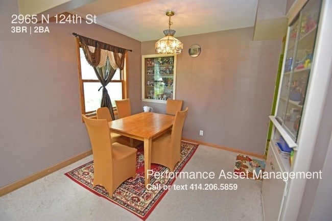Building Photo - 2965 N 124th St