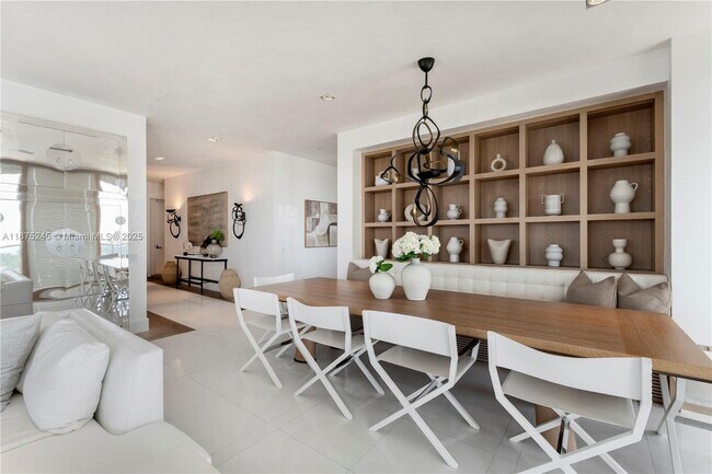 Foto del edificio - 800 South Pointe Dr