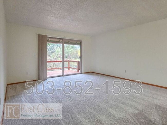 Building Photo - 3635 SW 87th Ave