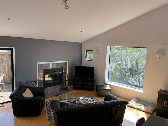 Foto del edificio - 1411 Queens Rd