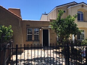Building Photo - 1630 W Parade St