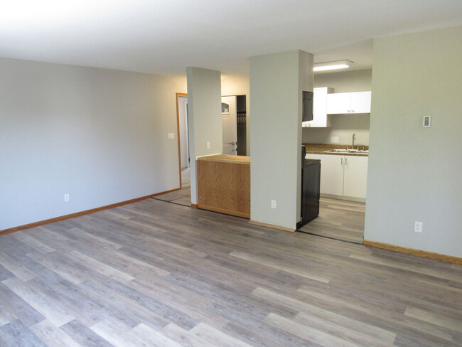 Building Photo - 119 1st Ave NE