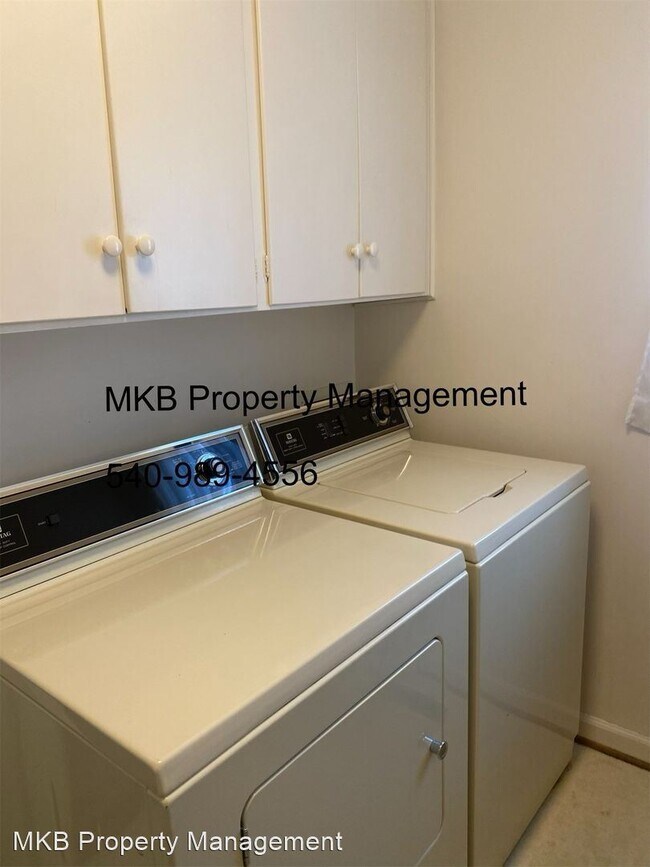 Foto del edificio - 4 br, 3 bath House - 2534 South Clearing Rd.