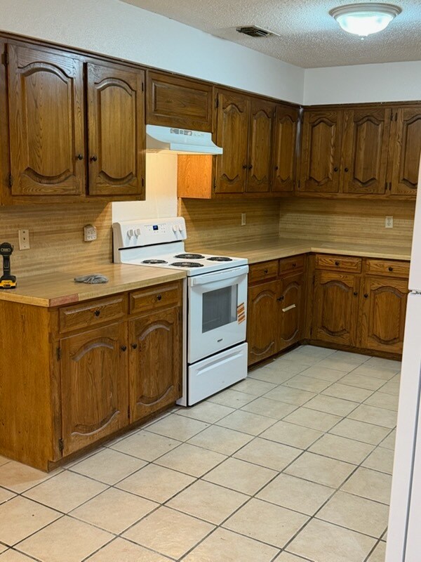 Foto del edificio - 1802 Archer Cir