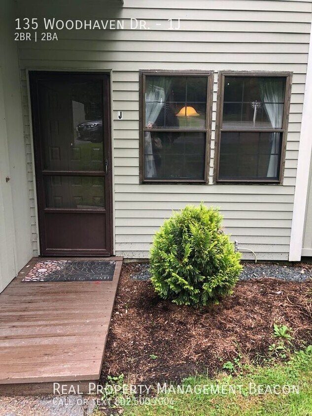 Primary Photo - 2bd/1 1/2 bath Woodhaven Condominium