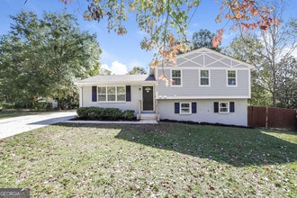 Building Photo - 8339 Reinosa Way