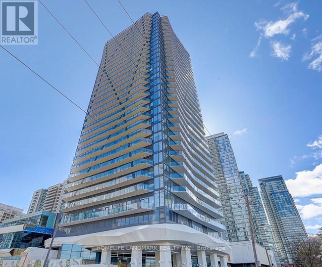 Building Photo - 15 Ellerslie Ave