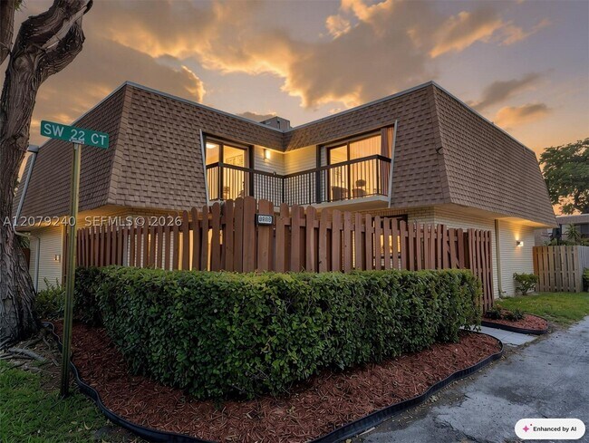Building Photo - 8215 SW 23rd St