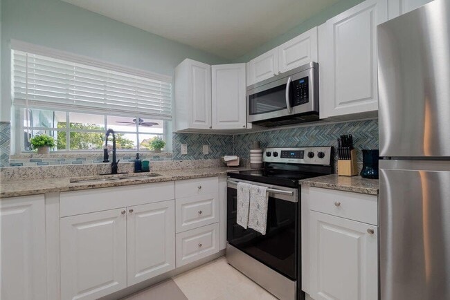 Foto del edificio - 1424 Willow Rd