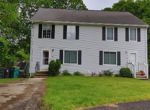 Building Photo - 2 Altavista Cir