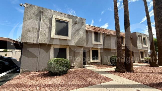 Foto del edificio - 6108 W Townley Ave