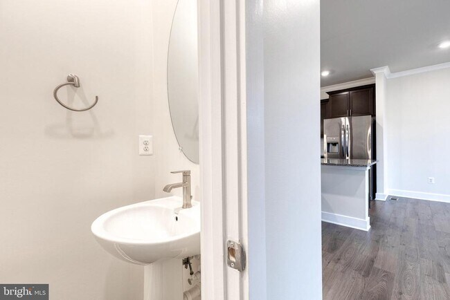 Foto del edificio - 7603 Chert Ct