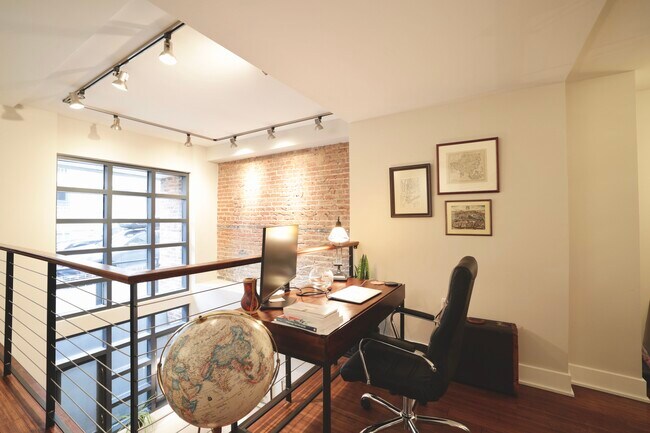 Foto del edificio - 1450 Church St NW