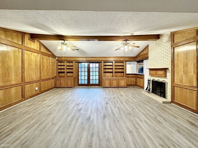 Foto del edificio - 3 br, 3.5 bath House - 4807 Country Club Vw