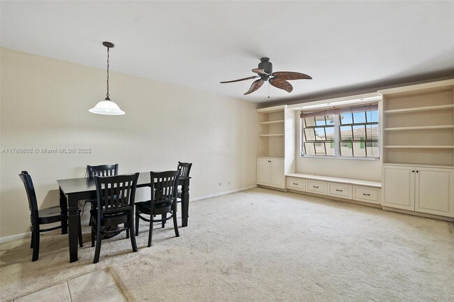 Foto del edificio - 1801 NE 62nd St