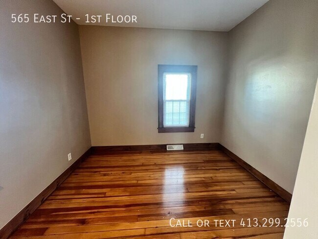 Foto del edificio - Stunning 3 Bedroom Unit in the Heart of Lu...