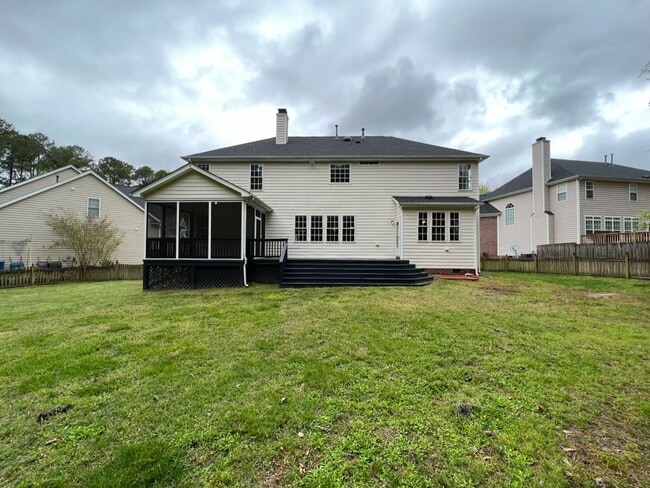Building Photo - 1006 Goldenview Ct