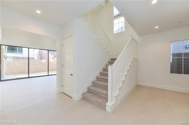 Building Photo - 4 br, 5 bath House - 103 Limone