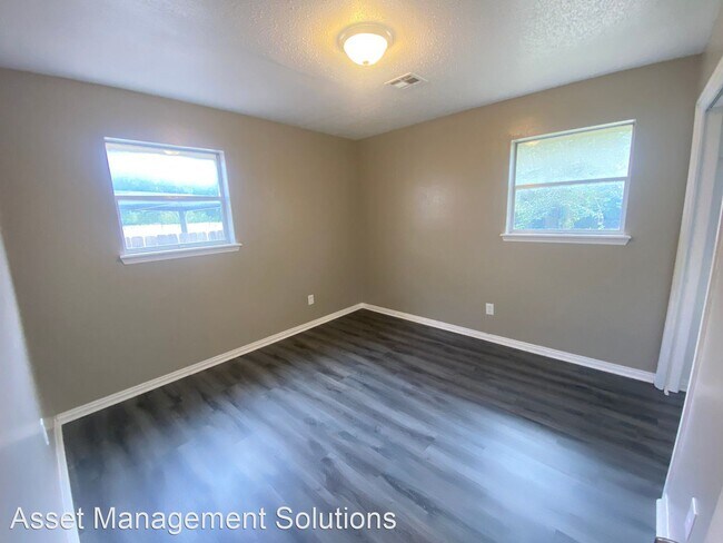 Foto del edificio - 3 br, 1.5 bath House - 833 Del Haven Drive