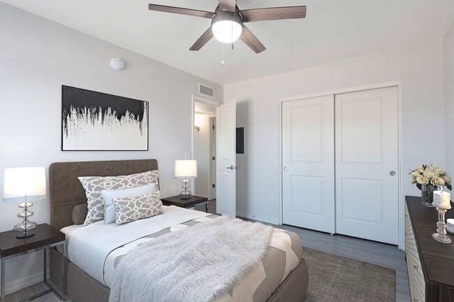 Interior Photo - Sonoran On 9th