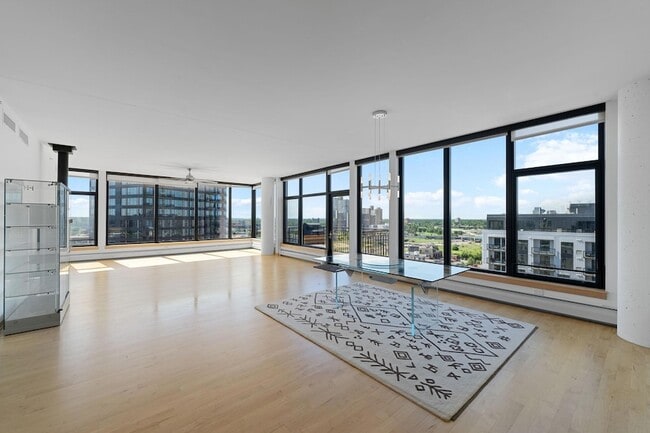 Foto del edificio - 1120 S 2nd St