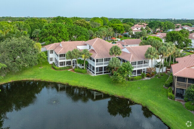 Fairway Point Condominiums