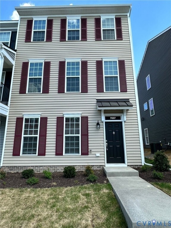 Foto principal - 7057 Dunton Rd
