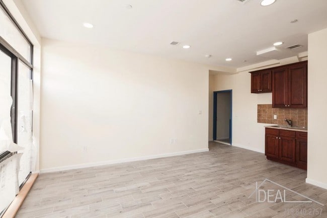 Interior Photo - 71-44 160th St