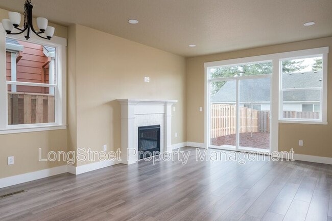 Building Photo - 8517 SE 89th Ave