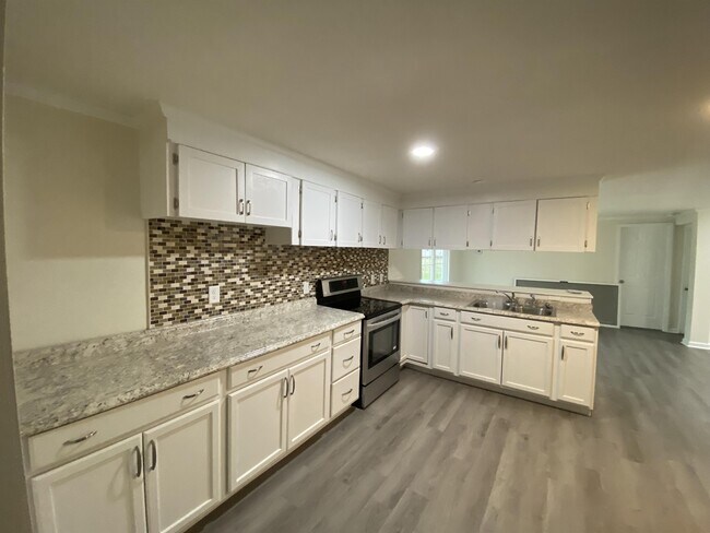 Foto del edificio - 1303 W Islands Rd