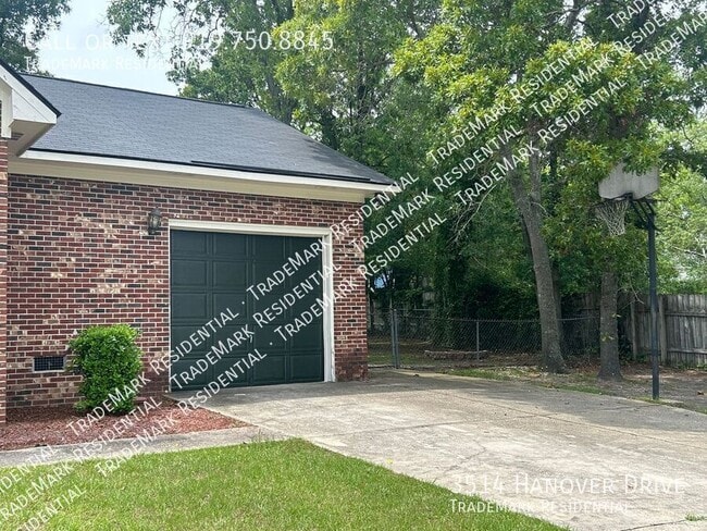 Foto del edificio - 3514 Hanover Dr