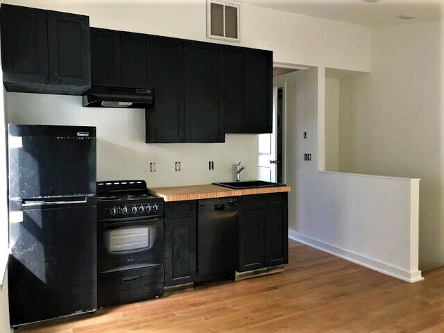 Foto del edificio - 5932 Ridge Ave