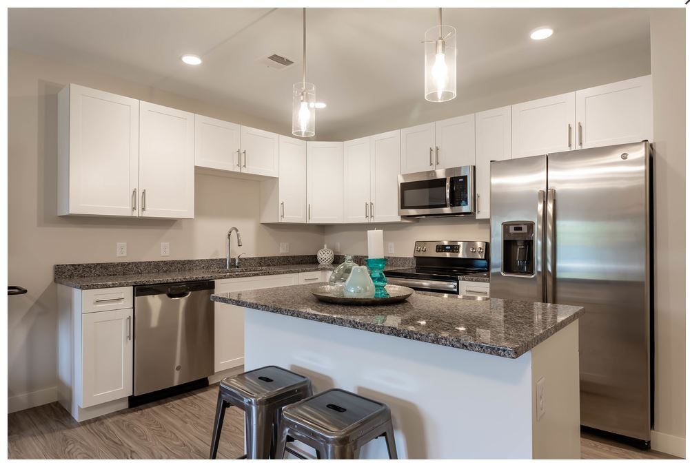 Kitchen - Trail Run Apartments