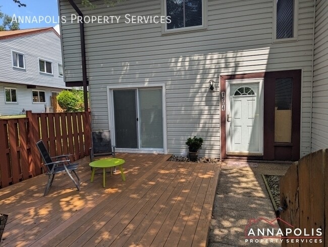 Building Photo - 1904 Cavalier Cir