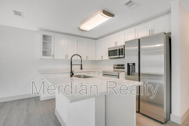 Photo - 1217 W 6th St Apartment