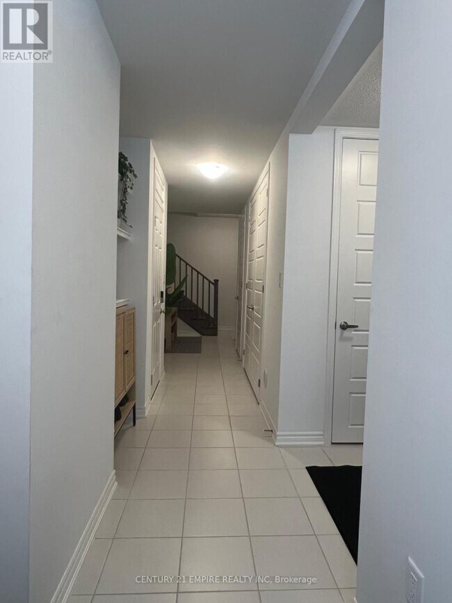 Building Photo - 39 Keppel Cir