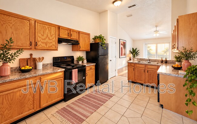 Foto del edificio - 10850 Wahine Dr N