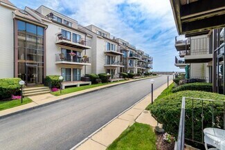 Building Photo - 461 Ocean Blvd