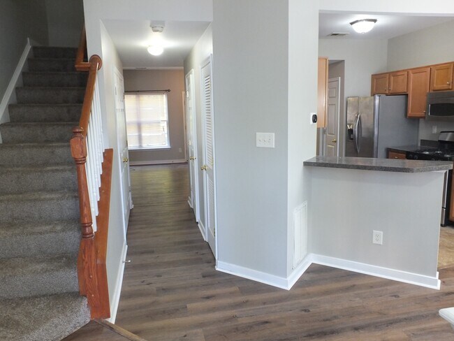 Foto del edificio - 10549 Mountain Gate Way