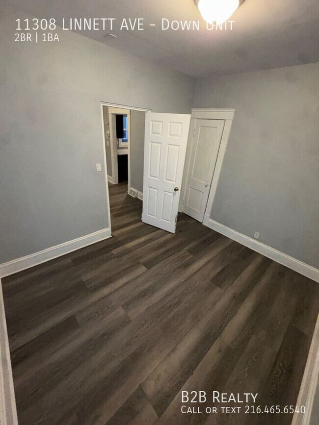 Building Photo - 11308 LINNETT AVE-Down Unit