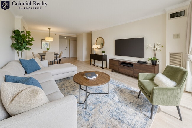 Photo - 15 N Beacon St Apartment