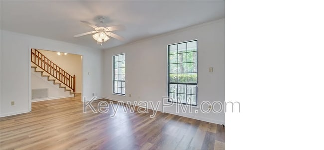 Building Photo - 231 Brooks Dr