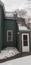 Building Photo - 822 Johnson St
