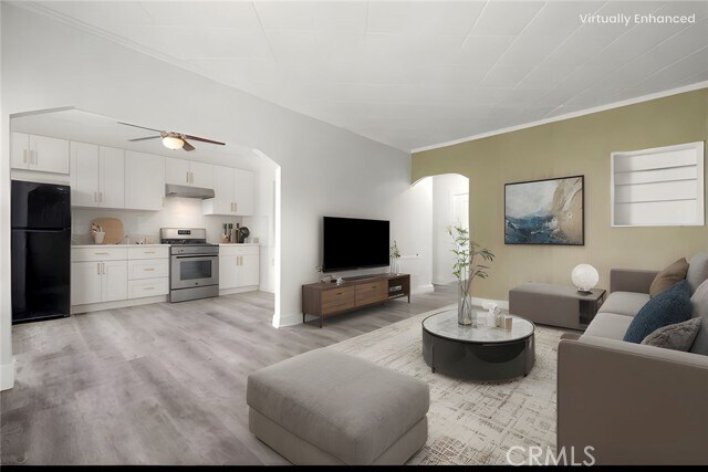 Foto del edificio - 2121 James M Wood Blvd